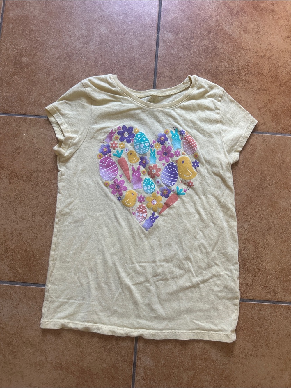 Yellow Kids Short-Sleeve Tee with Easter Heart Graphic L 12